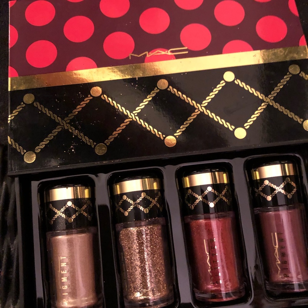 Eyeshadow